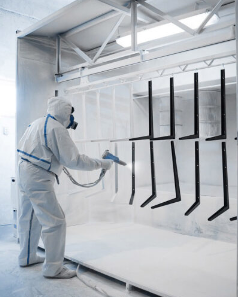 worker-working-in-fabric-industry-rjoejb2yd9an958dmsvt5qfm4rc91wwoyw5emnvuv4